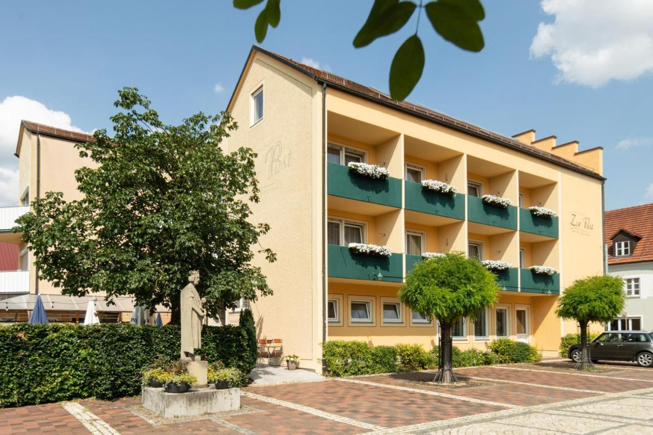 Hotel Zur Post 바트아바흐 외부 사진