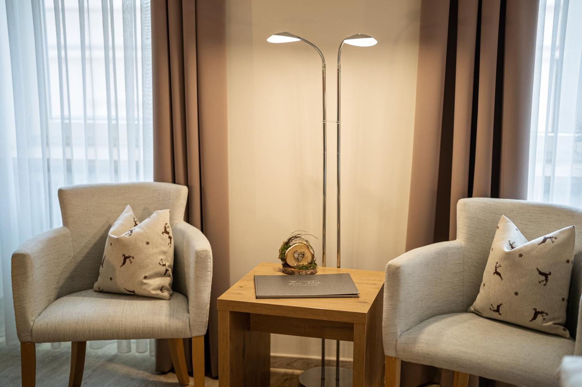 Hotel Zur Post 바트아바흐 객실 사진