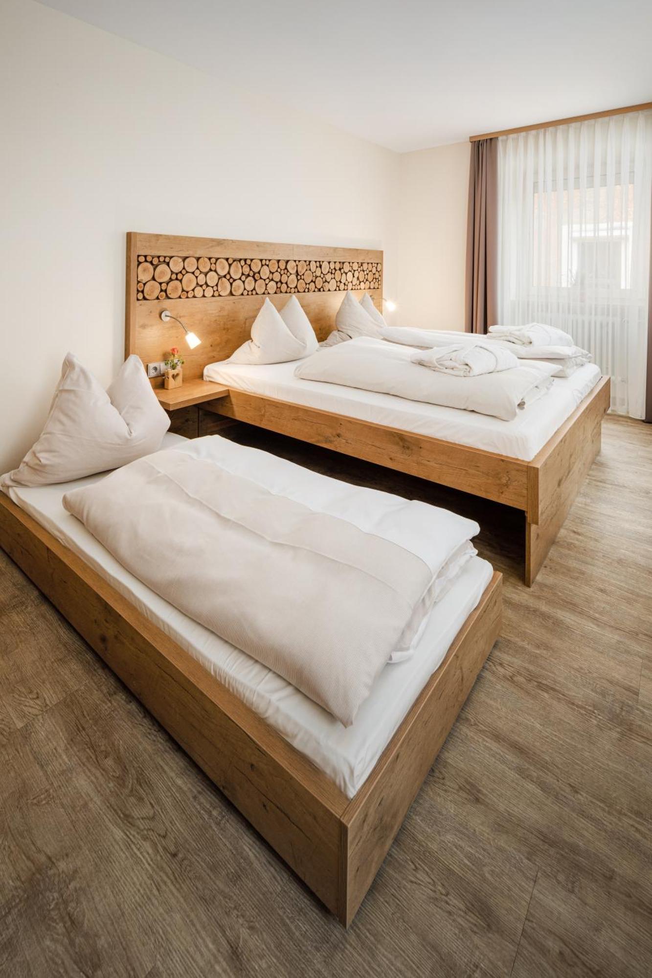 Hotel Zur Post 바트아바흐 객실 사진